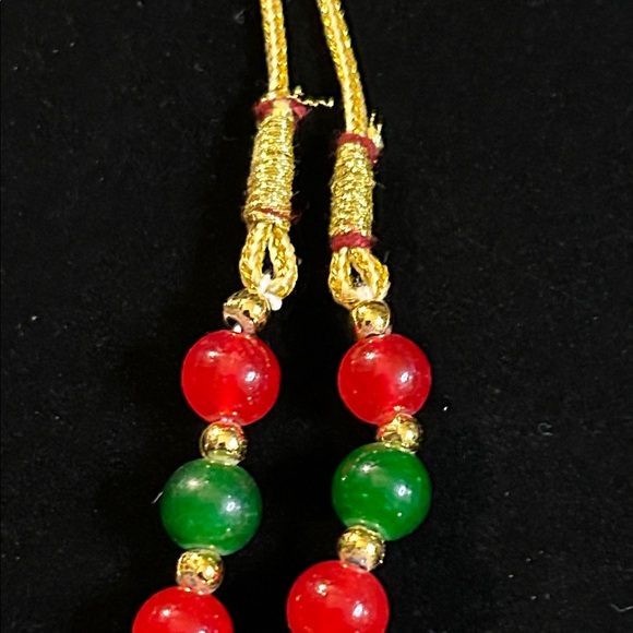 Indian Gold Tone, Green and Red Necklace! - Picture 9 of 17